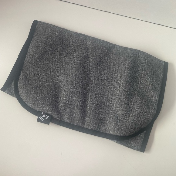 JuJuBe Be Sport Backpack/Diaper Bag - Queen of the Nile - Picture 3 of 10